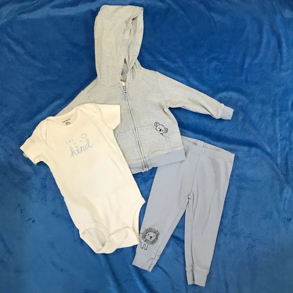 Carter’s Baby Boy 3 Piece Bodysuit and Pant Set Size 12 Months